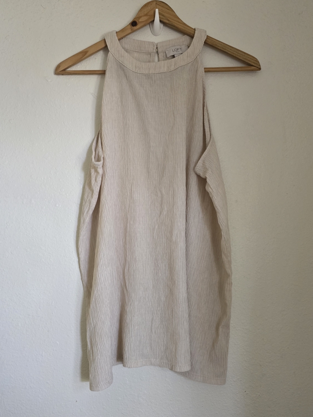 LOFT Cream Textured Sleeveless High-Neck Shift Blouse